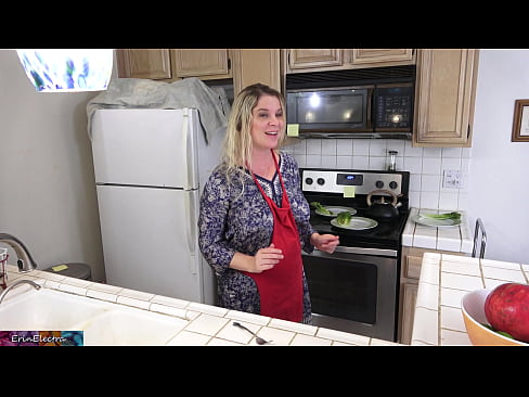 ❤️ Ibu tiri memerah susunya di dapur sebelum tarikhnya ❤ pelacur di lucah ms.centr-klassiki.ru ❤